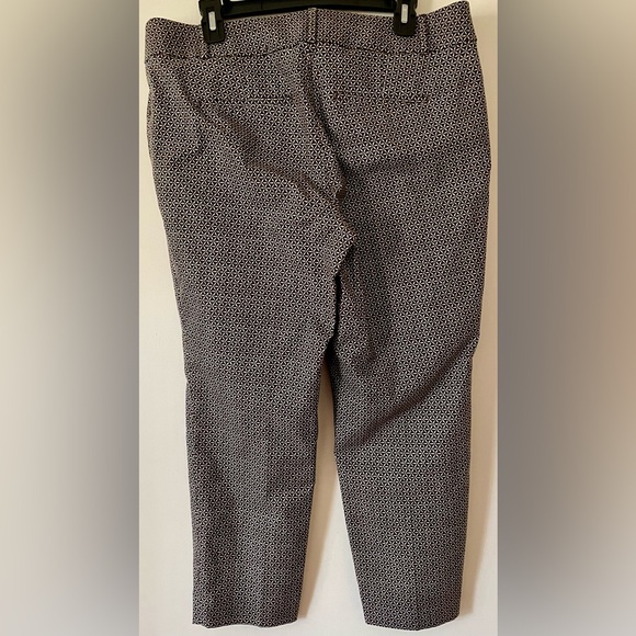 Ann Taylor LOFT Women’s Size 12 Petite Brown & Beige Marisa Ankle Pant - Picture 2 of 7